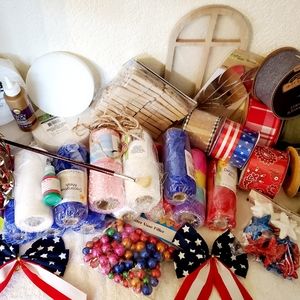XL Arts & Crafts DIY Patriotic Red White & Blue Homestead Ribbon Bows Wreath Lot